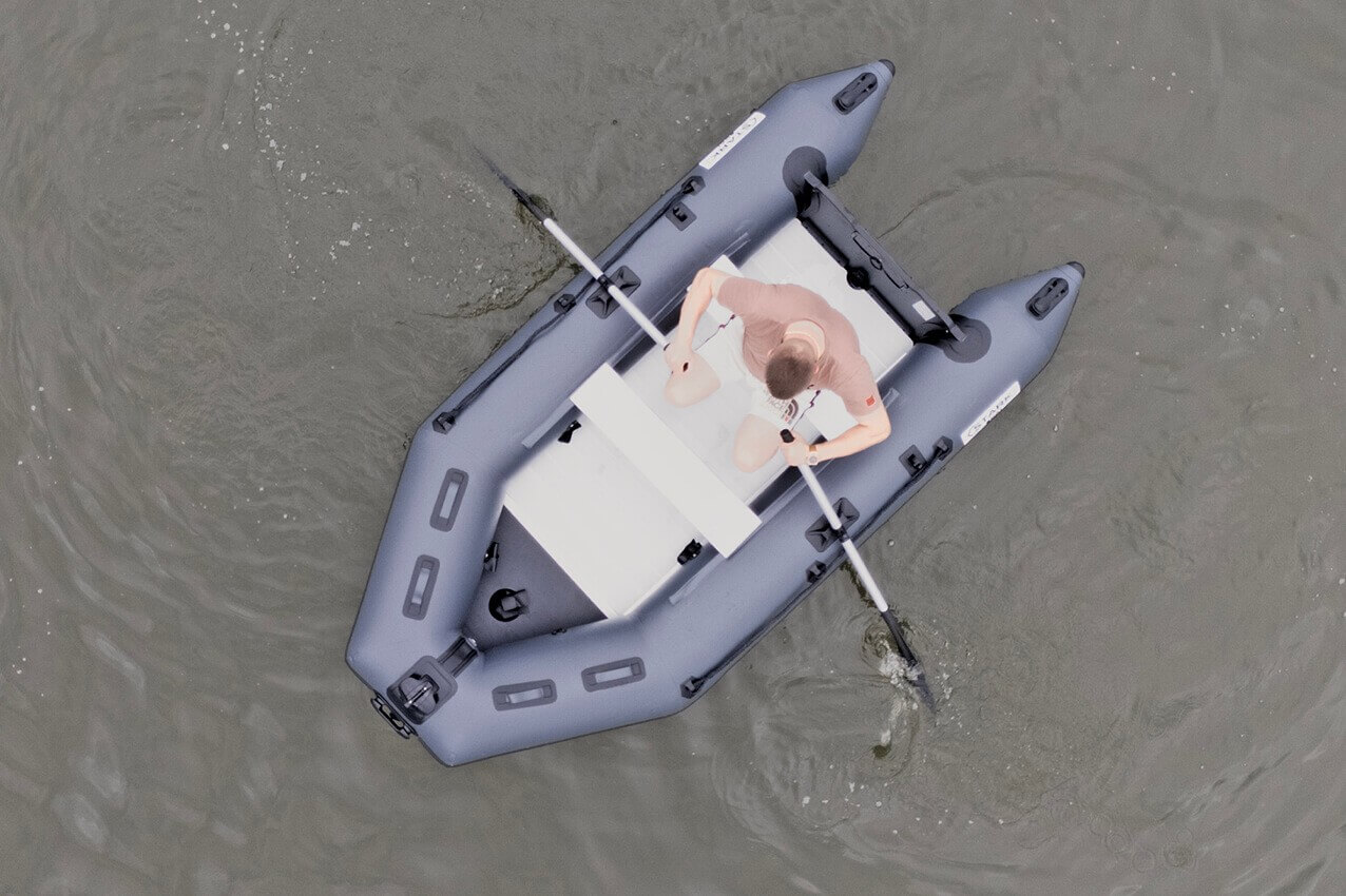 Titulná foto NOVINKA -- člny Starkboat