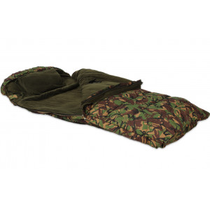 Spacák GIANTS FISHING 5 Season Maxi Camo Sleeping Bag