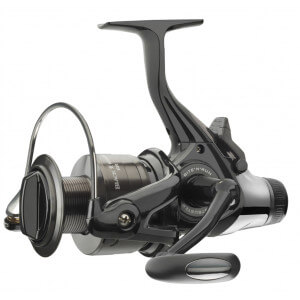 Naviják DAIWA Black Widow BR A