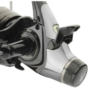 Obrázek 2 k Naviják DAIWA Black Widow BR A