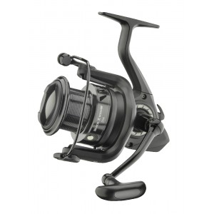 Naviják DAIWA Black Widow 25A