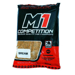 Krmení Team MIVARDI M1 Bream