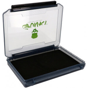 Krabička GUNKI Rig & Hook Box Open Sides M