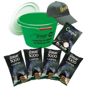 SET SENSAS 3000 Carpes (kapr) = kbelík + kšiltovka + posilovač + 4x krmivo