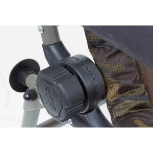 Obrázok 2 k Kreslo FOX R3 Camo Recliner Chair